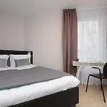 Hello Halicka 5 Hotel apartamentowy Kraków