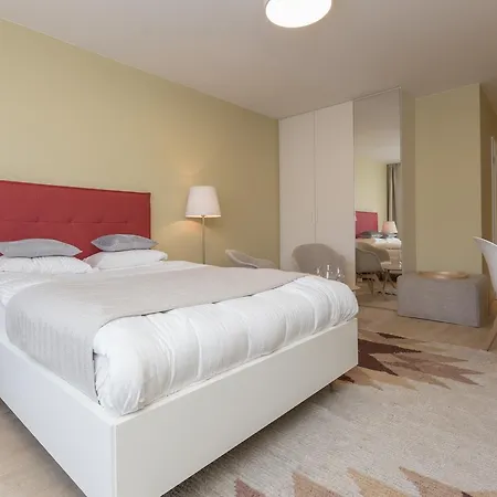 Hotel apartamentowy Hello Halicka 5 Kraków