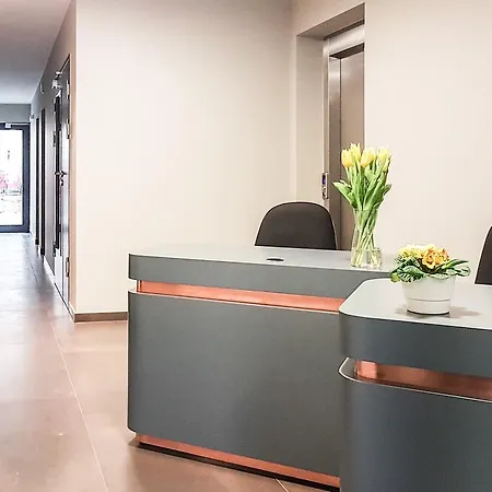 Hotel apartamentowy Hello Halicka 5