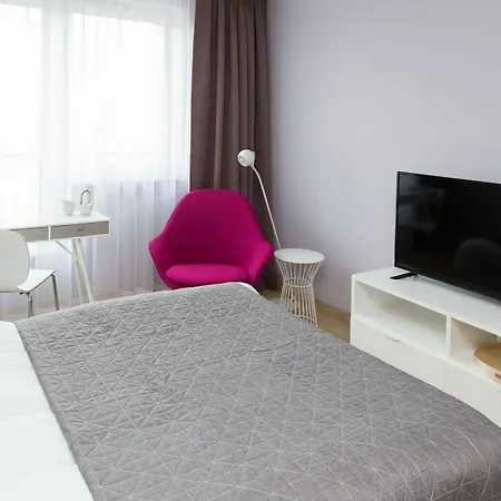 Hello Halicka 5 Hotel apartamentowy