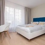 Apartmanhotel Hello Halicka 5 3*